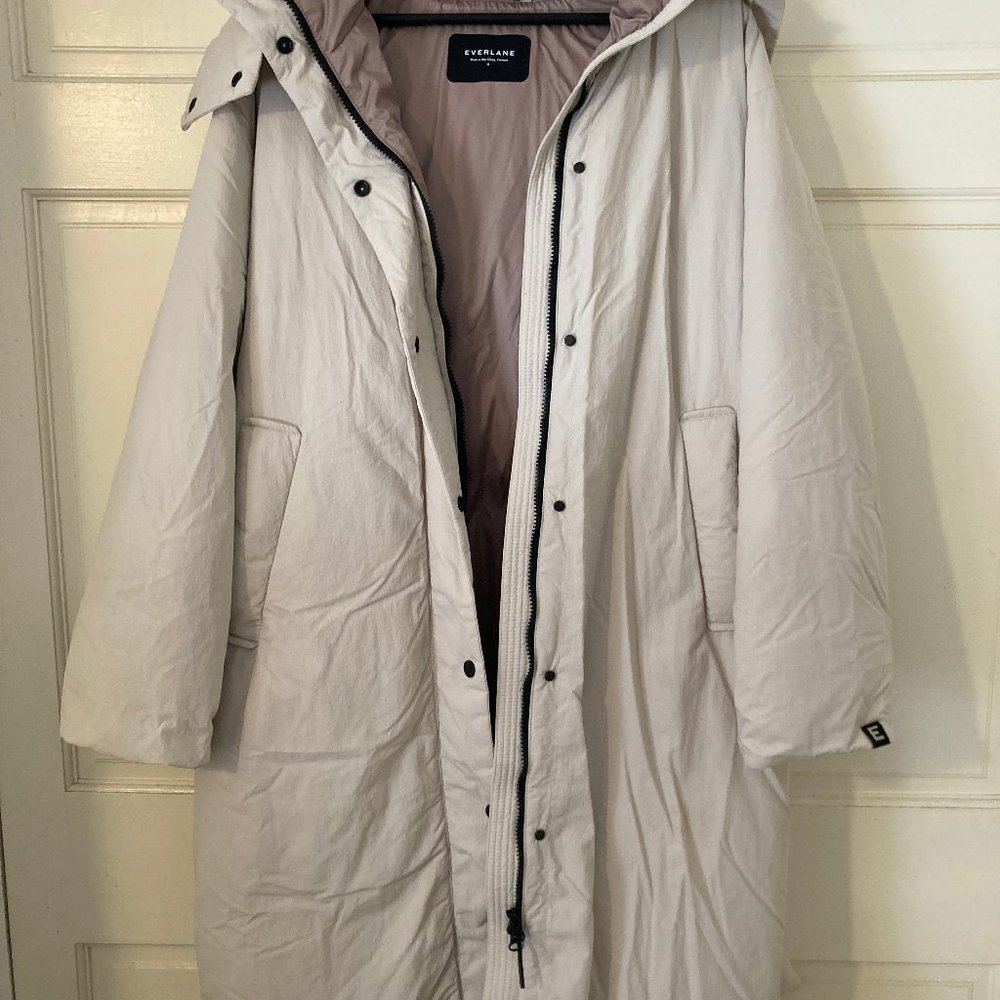 Everlane Light Beige Long Puffer Coat with Belt - Picture 7 of 9